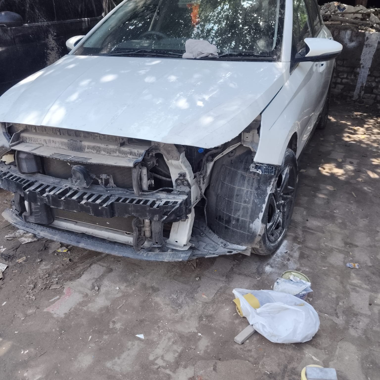 Amit Motors Workshop Photo 19